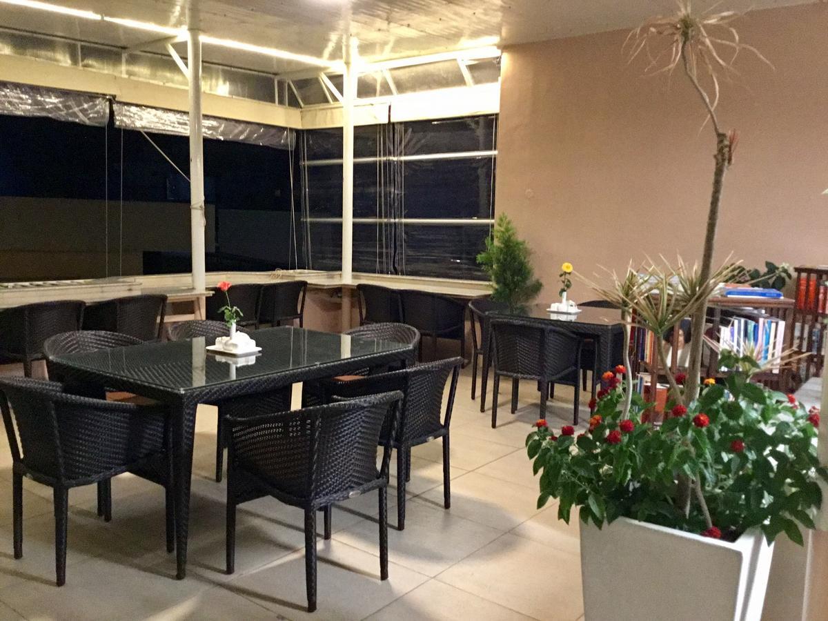 Sai Towers Hotel Puttaparthi Buitenkant foto